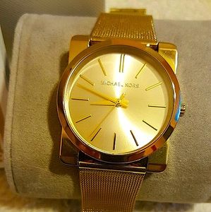Michael Kors Square Watch in Gold